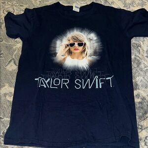 Taylor Swift Graphic T-Shirt 1989